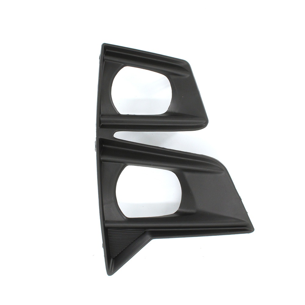 Fog Lamp Bezel (R/H) for ISUZU KB 1.9/3.0 — view 1